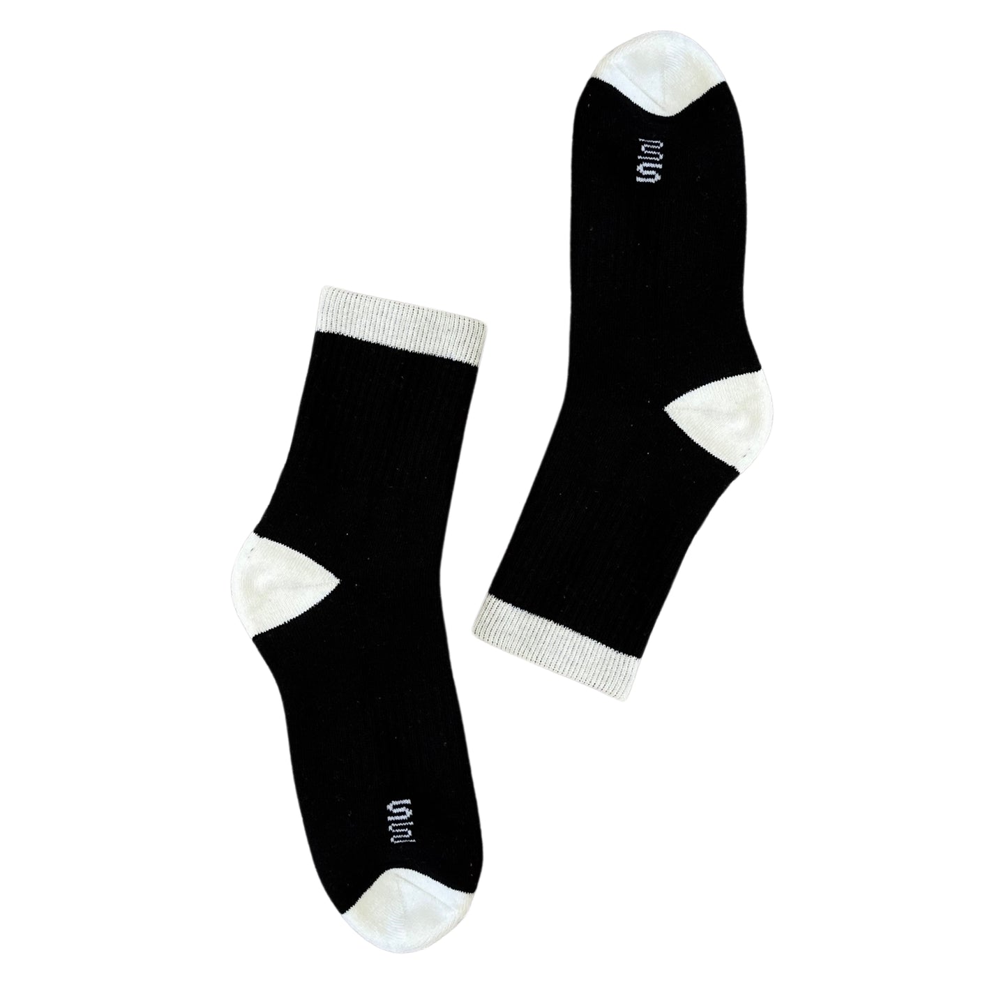 yin/yang asymetric mismatch (pack of 2 socks)